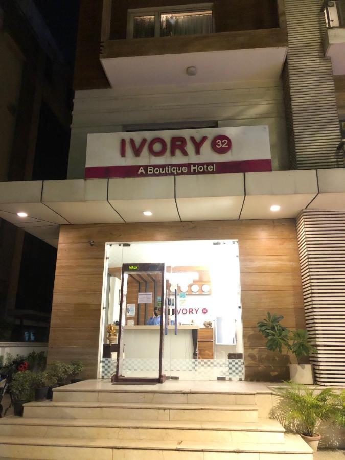 Hotel Ivory 32 Új-Delhi Kültér fotó