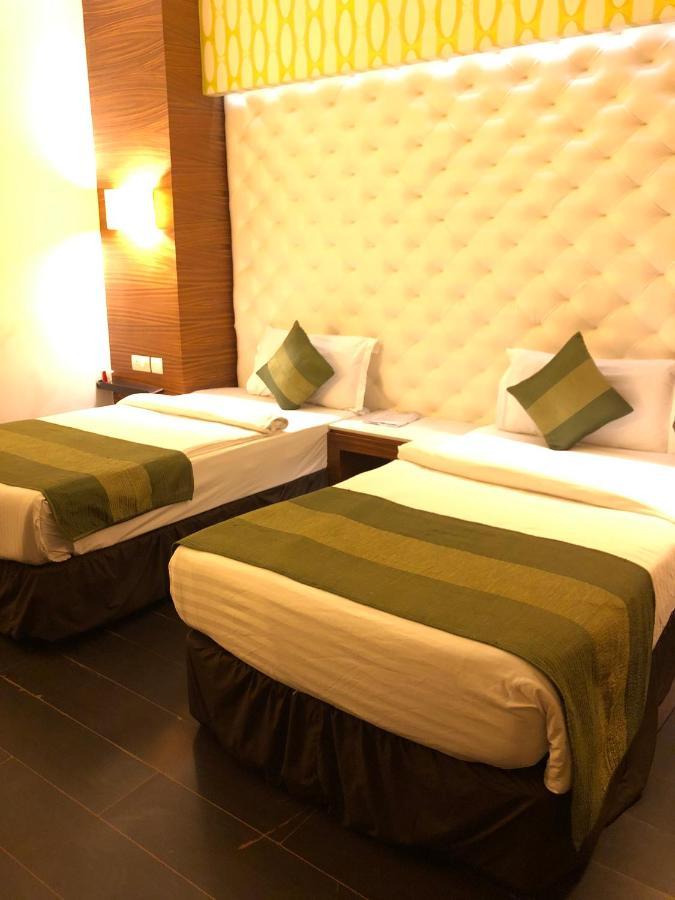Hotel Ivory 32 Új-Delhi Kültér fotó