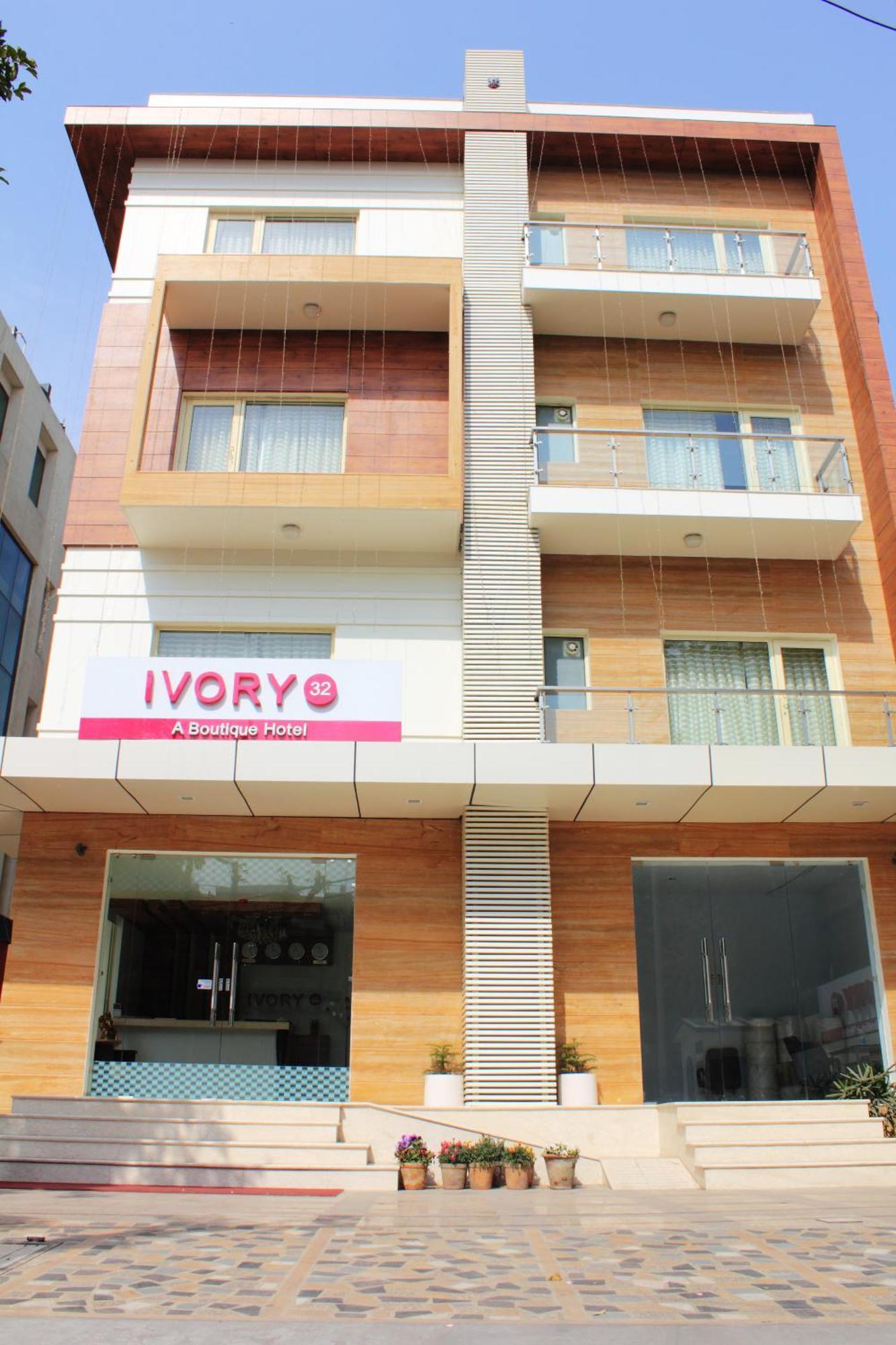 Hotel Ivory 32 Új-Delhi Kültér fotó