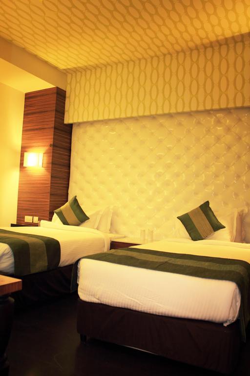 Hotel Ivory 32 Új-Delhi Kültér fotó